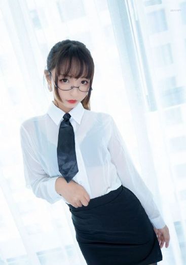 四个小伙的新郎作案手法_国产剧天堂在线