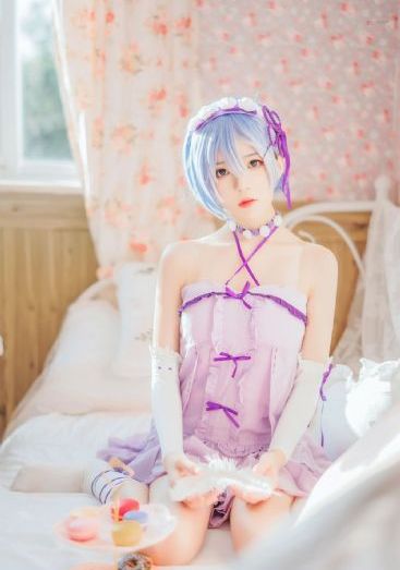 公主在晩上突然生孩子_BD英语在线播放观看