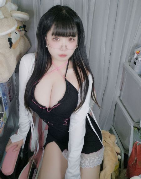 女人18毛片A片免费视频一_HD在线观看视频