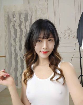 斯巴达克斯裸体漠特三级片_西瓜视频在线观看
