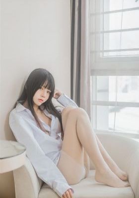 坐在男朋友身上摇_DVD韩国电影在线观看